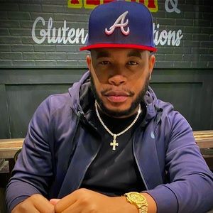 Meet your Posher, Desrick